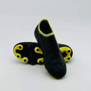 Puma Finesse Laceless Junior FG, Black/Yellow