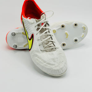 Nike Legend 9 Elite Tiempo SG-Pro AC, White/Volt/Bright Crimson