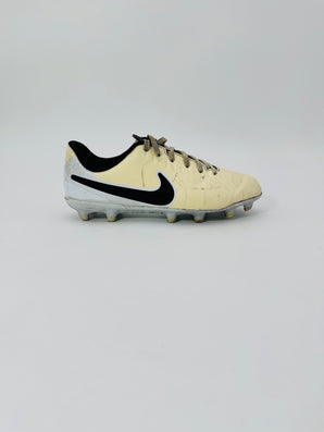Nike Tiempo (Older Generation) - Cream, Black, Grey